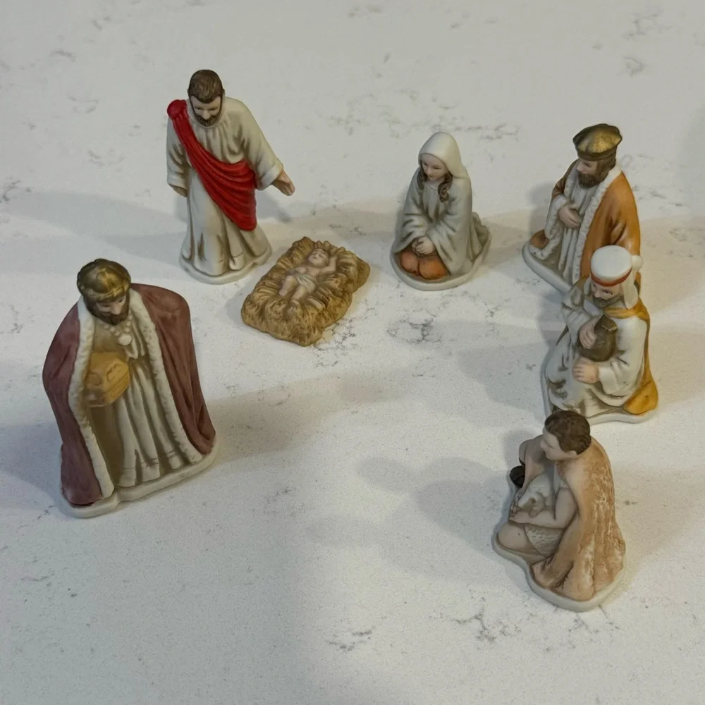 Lefton / Vintage Nativity/ ©1989G.Z.L. 07332